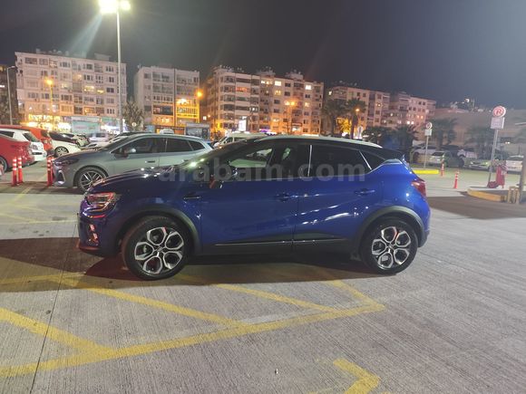 25.000 km.Renault Captur 1.3 TCe Icon 2023 Model Tamamen Orjinal Servis Bakımlı