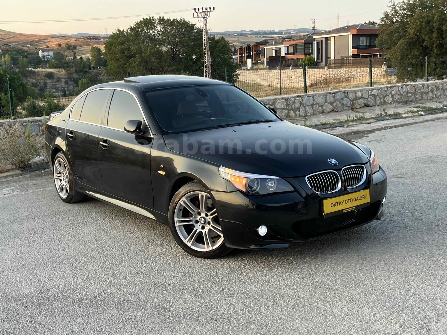 Galeriden BMW 5 Serisi 525i xDrive Standart 2006 Model Karabük 470.000 km Siyah 2