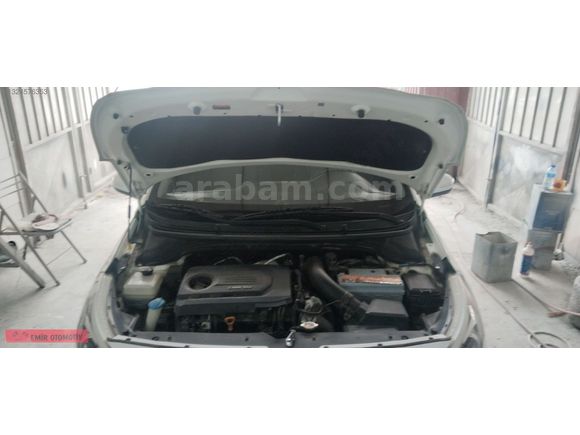 İLK ELDEN KAZASIZ DEGİSENSİZ 1.4 CRDİ STAYLE