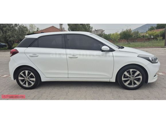 İLK ELDEN KAZASIZ DEGİSENSİZ 1.4 CRDİ STAYLE