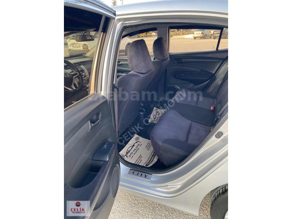 ÇELİK'DEN HONDA CİTY 1.4 OTOMATİK