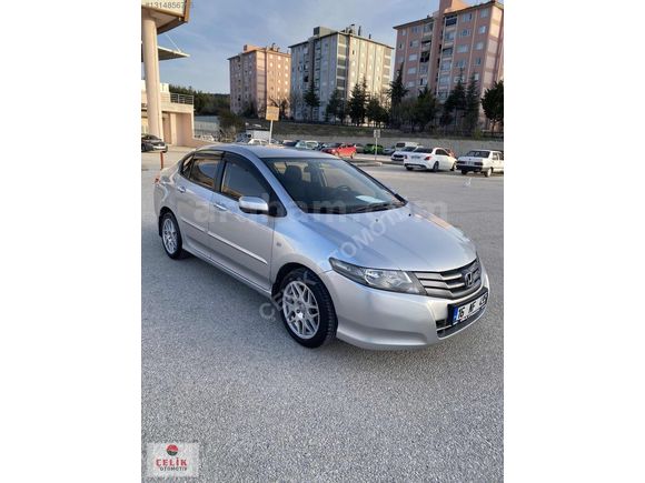 ÇELİK'DEN HONDA CİTY 1.4 OTOMATİK