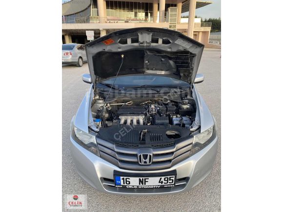 ÇELİK'DEN HONDA CİTY 1.4 OTOMATİK