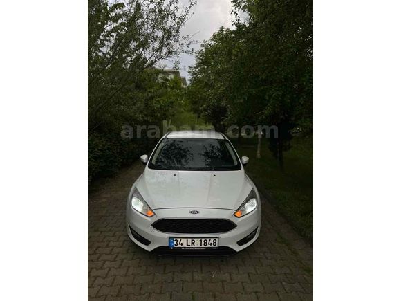 Sahibinden Ford Focus 1.6 TDCi Trend X 2015 Model İstanbul 120.000 km Beyaz
