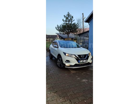 Sahibinden Nissan Qashqai 1.6 dCi Design Pack 2017 Model