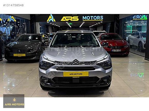 *ARS* 2024 MODEL CITROEN C4 X 1.2 FEEL BOLD 26.000KM