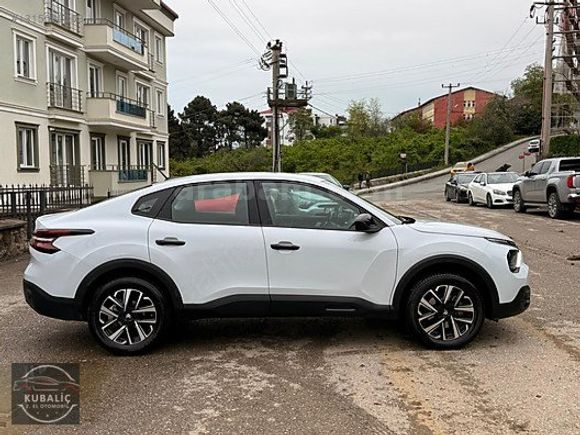 KUBALİÇ DEN 2024 MODEL C4 X 1.2 Puretech Feel Bold EAT8