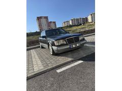 Sahibinden Mercedes - Benz E 200 1995 Model  395.500 km Siyah
