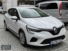 4K MOTORS'DAN 'DAN 2022 RENAULT CLİO 1.0 TCE JOY 0,79 KREDİ