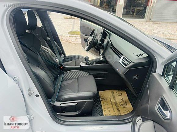 İLHAN TURGUT AUTO'DAN 2024 CLİO TECHNO ESPRİT ALPİNE
