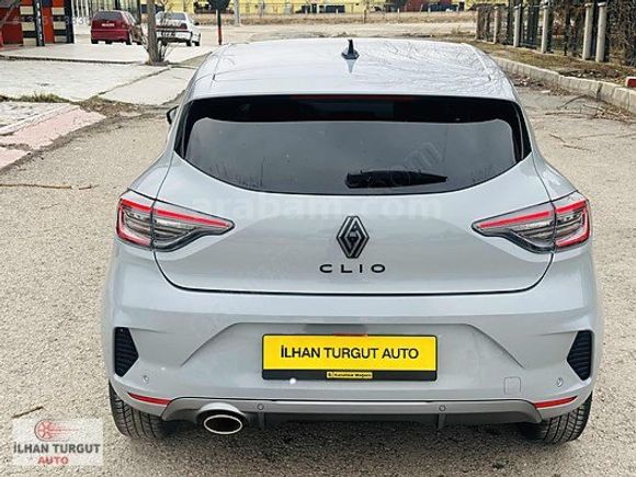 İLHAN TURGUT AUTO'DAN 2024 CLİO TECHNO ESPRİT ALPİNE