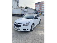 Temiz bakımlı aile aracı