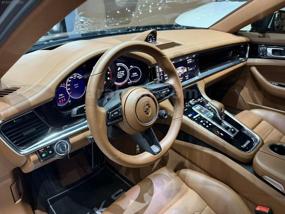 2021,BAYİ,BOYASIZ,42.000KM,21JANT,PANEMERA4S,SERVİSBAKIMLI.