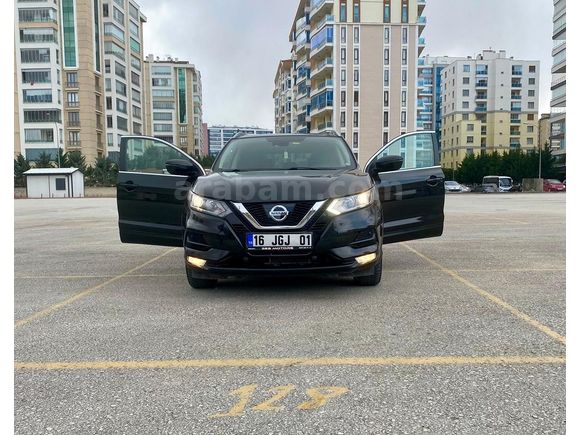 Sahibinden Kazasız/Boyasız Makyajlı Kasa Nissan Qashqai 1.6 dCi Sky Pack 2017 Model 