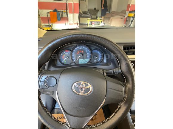 2018 Toyota Corolla. life.