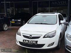 AKYOL OTOMOTİV'DEN 2012 OPEL ASTRA 1.4 T SPORT