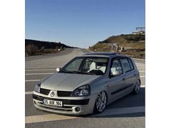 Sahibinden Renault Clio 1.4 Privilege 2002 Model 