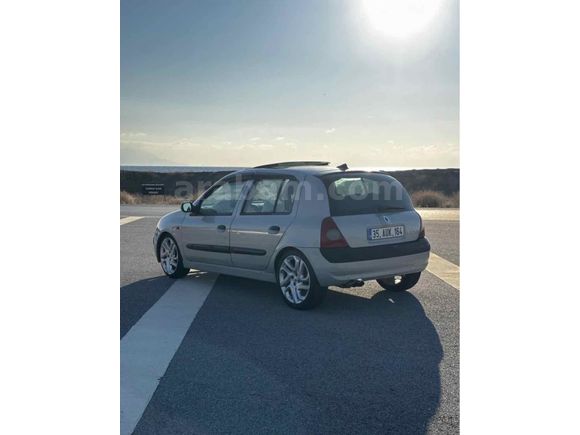 Sahibinden Renault Clio 1.4 Privilege 2002 model açıklamayı okuyun 