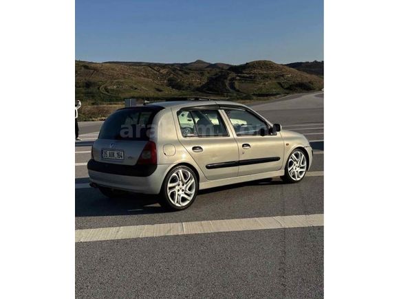 Sahibinden Renault Clio 1.4 Privilege 2002 model açıklamayı okuyun 