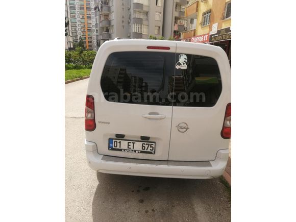 Sahibinden Opel Combo 1.5 CDTI Elegance 2023 Model