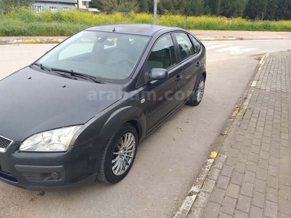 Sahibinden Ford Focus 1.6 Ghia 2006 Model 