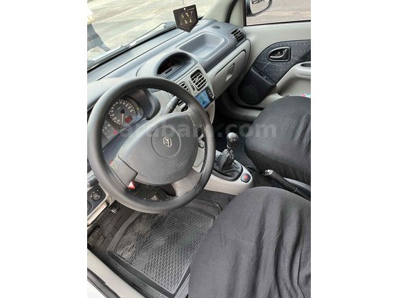 Sahibinden Renault Clio 1.5 dCi Expression 2002 Model 