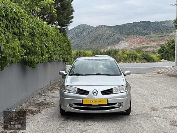 Ece Galeriden Masrafsız Megane ||