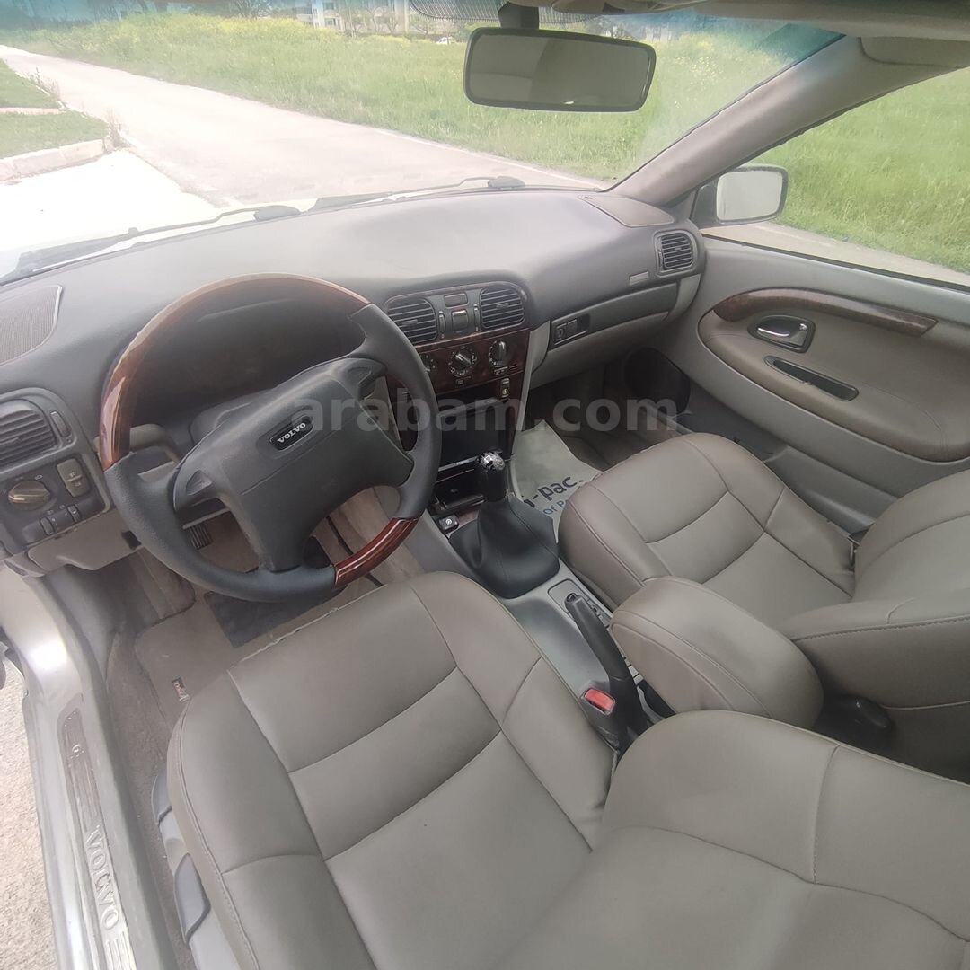 Sahibinden Volvo S40 2.0 2000 Model Bursa 356.000 km Gri 5
