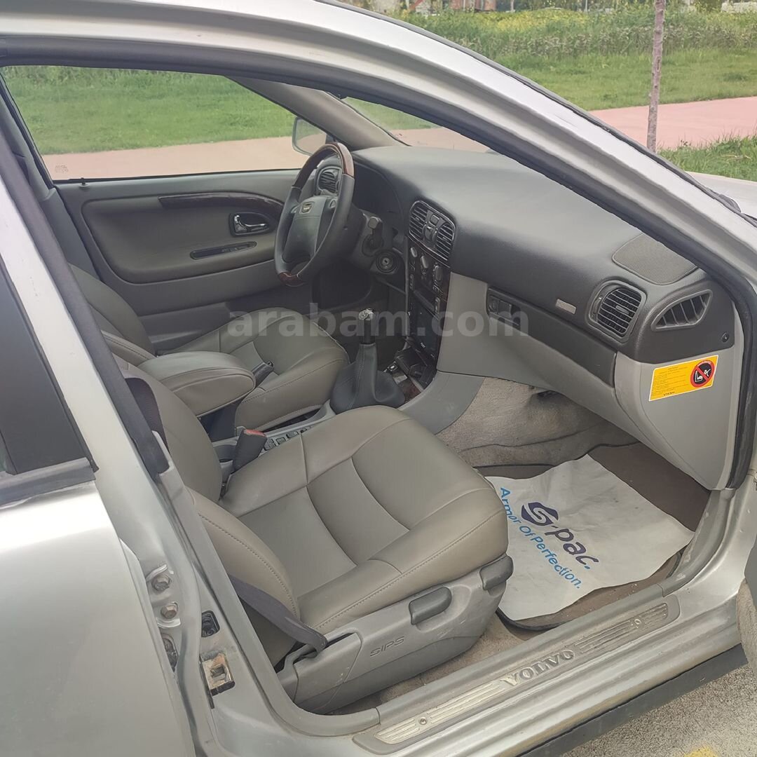 Sahibinden Volvo S40 2.0 2000 Model Bursa 356.000 km Gri 7