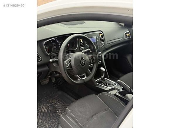M-MECE AUTO/2017 MODEL/MEGANE4 TOUCH/2LOKAL