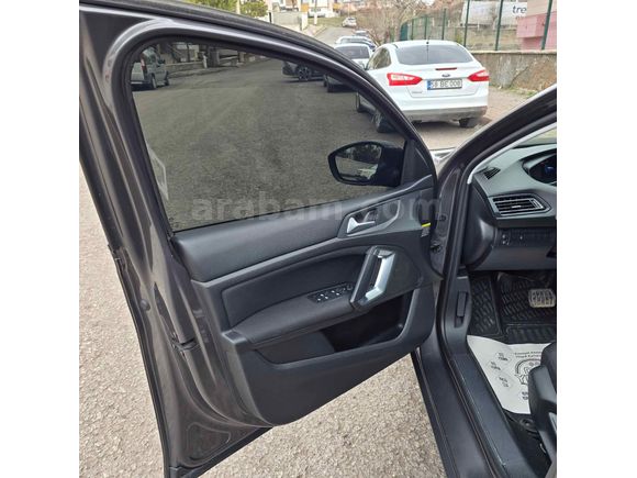 Sahibinden Peugeot 308 1.2 PureTech Style Tech 2020 Model Sivas 45.650 km Gri