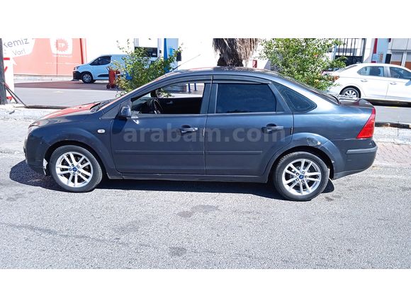 Sahibinden Ford Focus 1.6 TDCi Trend 2008 Model araç kaporta masrafı vardır 355 bin motor 