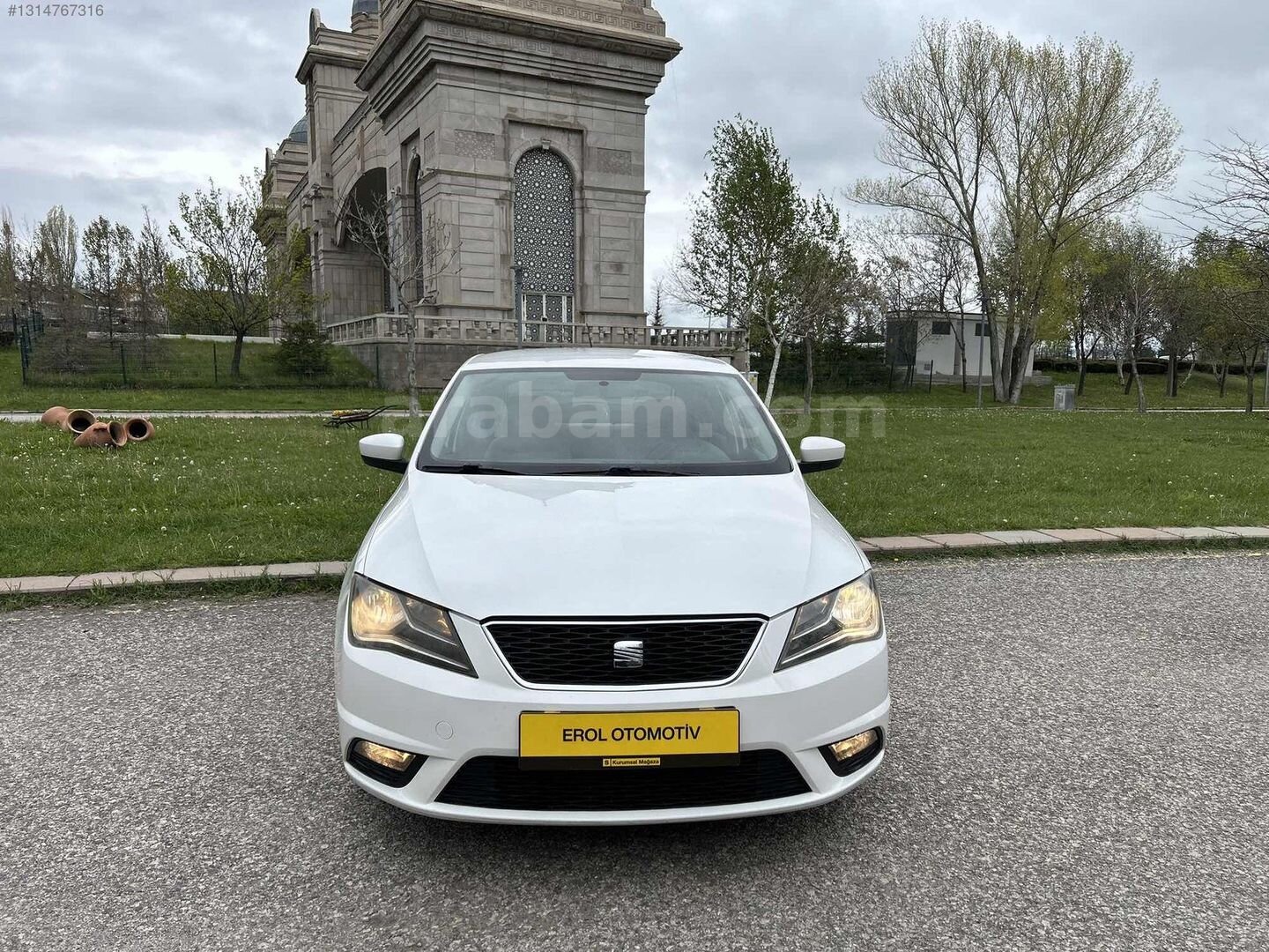 Galeriden Seat Toledo 1.6 TDI Style 2013 Model Ankara 237.800 km Beyaz 5