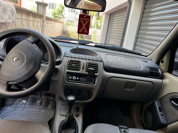 Sahibinden Renault Clio 1.4 Authentique 2005 Model pazarlık payı vardır