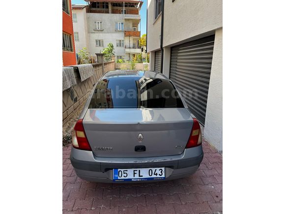 Sahibinden Renault Clio 1.4 Authentique 2005 Model pazarlık payı vardır