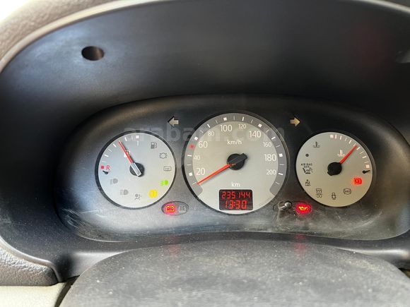 Sahibinden Renault Clio 1.4 Authentique 2005 Model pazarlık payı vardır