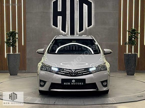 HZR MOTORS 2014 TOYOTA COROLLA 1.33 LİFE GERİ GÖRÜŞ Km : 137.000