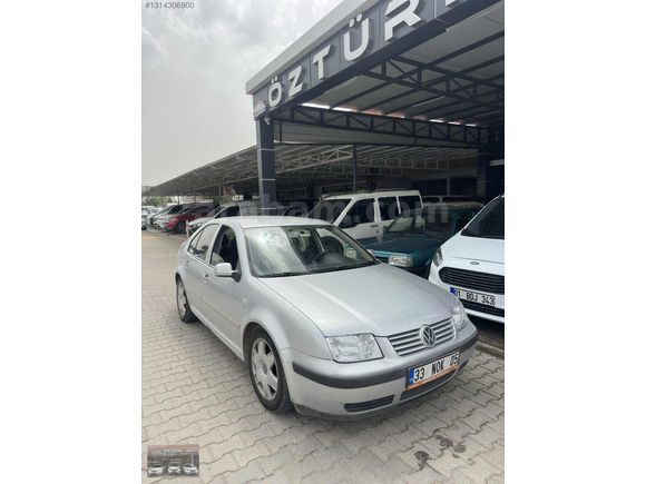 İLK ELDEN BOYASIZ - DEĞİŞENSİZ TRAMERSİZ WOKSVAGEN 1.6 - 105HP