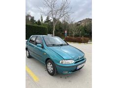Fiat Palio  değişensiz  düşük km   
