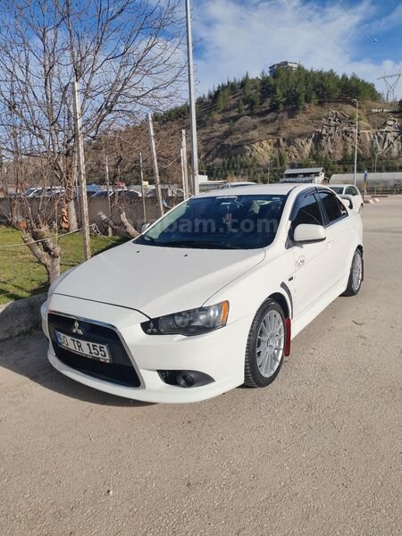 Mitsubishi Lancer.7 Yıllık Sahibinden.