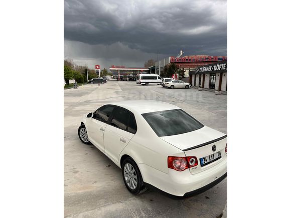Sahibinden Volkswagen Jetta 1.6 FSi Midline 2006 Model 
