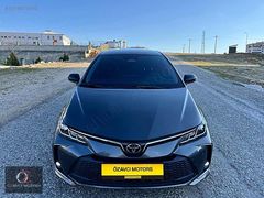 ÖZAVCI'dan 2025 TOYOTA COROLLA 1.5 DREAM 15 BİN KM