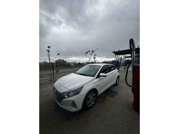 Sahibinden Hyundai i20 1.4 MPI Jump 2022 Model 