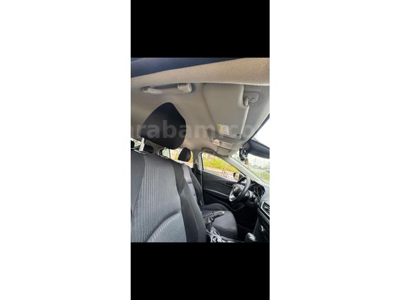 Sahibinden Mazda 3 1.5 SkyActive-D Reflex 2016 Model