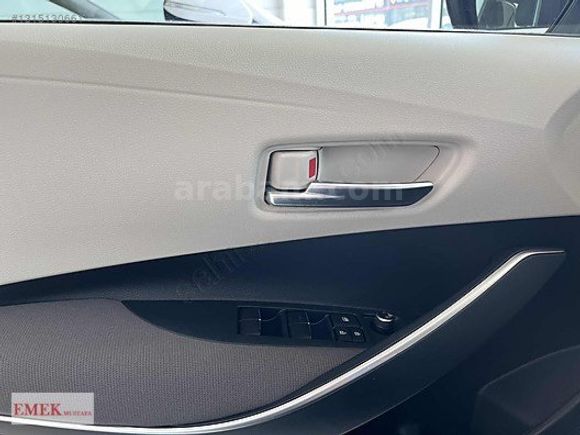 EMEK MUSTAFA 2021 COROLLA 1.5 VİSİON OTOMATİK 32 BİN KM BOYASIZ