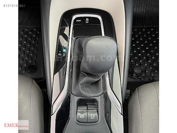 EMEK MUSTAFA 2021 COROLLA 1.5 VİSİON OTOMATİK 32 BİN KM BOYASIZ