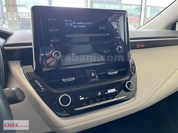 EMEK MUSTAFA 2021 COROLLA 1.5 VİSİON OTOMATİK 32 BİN KM BOYASIZ