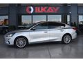 İLKAY'DAN 2020 FORD FOCUS 1.5ECOBLUE TİTANİUM 200,000 KM'DE