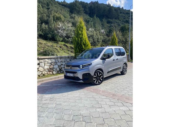 Sahibinden Citroen Berlingo 1.5 BlueHDI Max 2025 Model 