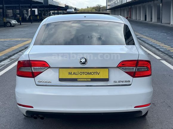 Sahibinden Skoda SuperB 1.6 TDI Elegance 2013 Model